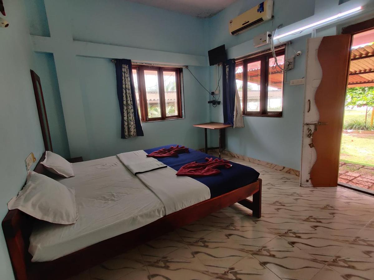 Mermaid Beach Resorts Vengurla Eksteriør bilde